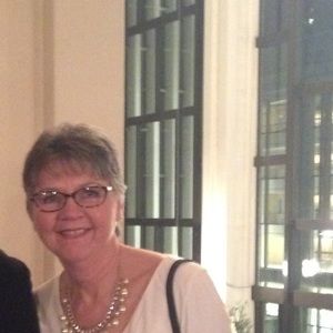 Meet your Posher, Delores